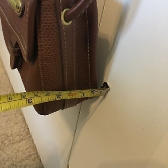 Vintage brown Liz Claiborne crossbody purse - Picture 10 of 16